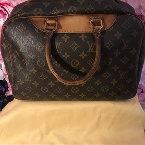 Louis Vuitton Deauville